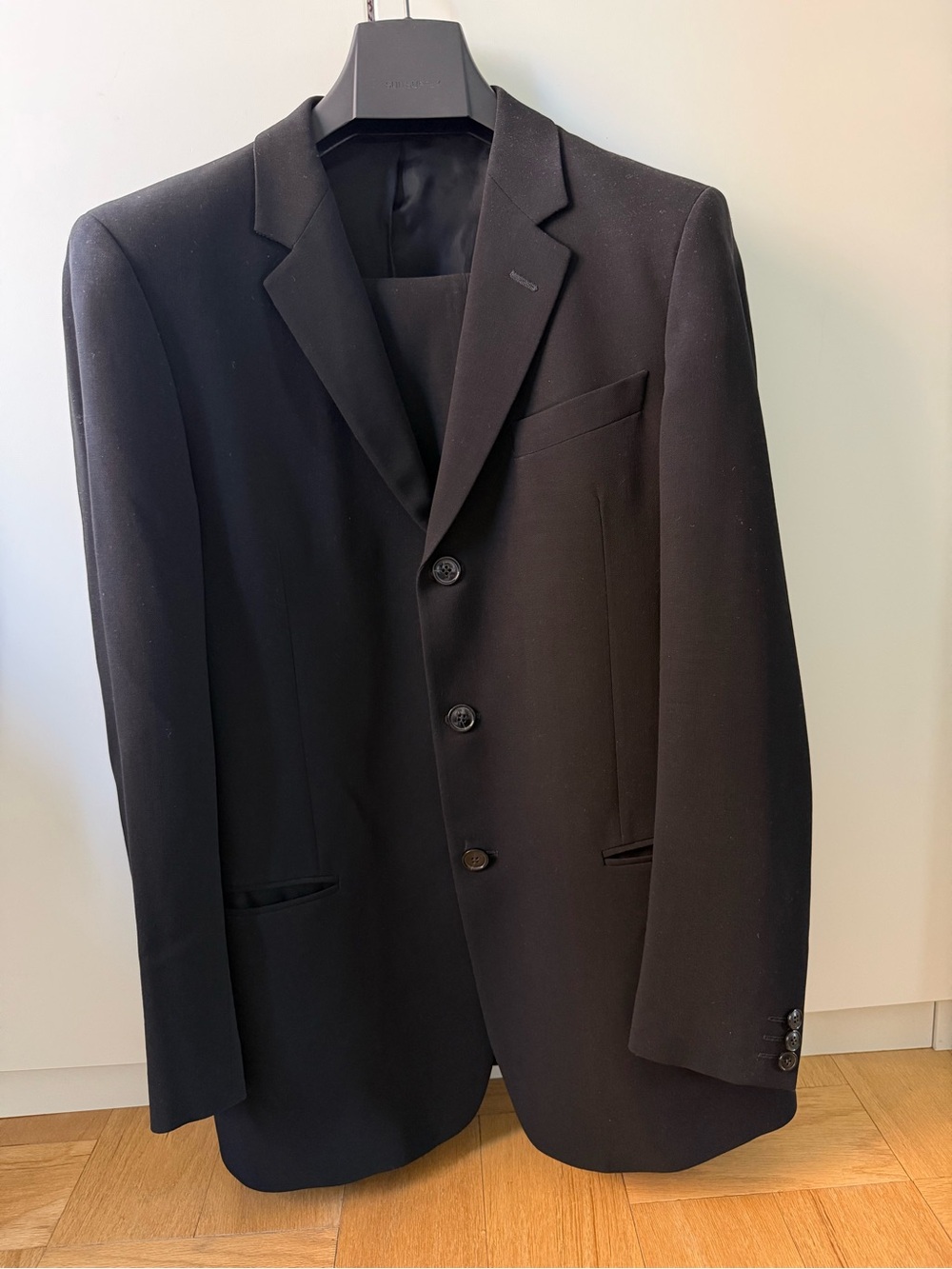 Vintage Emporio Armani Black Suit IT 48 US 38R Two Piece Formal suit